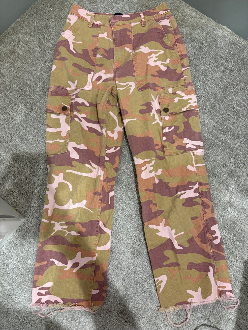 Hollister Pink & Olive Camo High-Rise Mom Jeans
